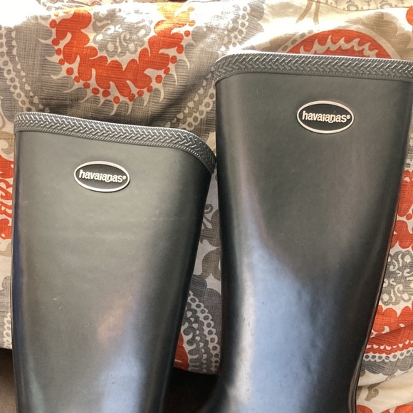 HAVAIANAS rain boots (7 woman’s ) - Picture 6 of 8